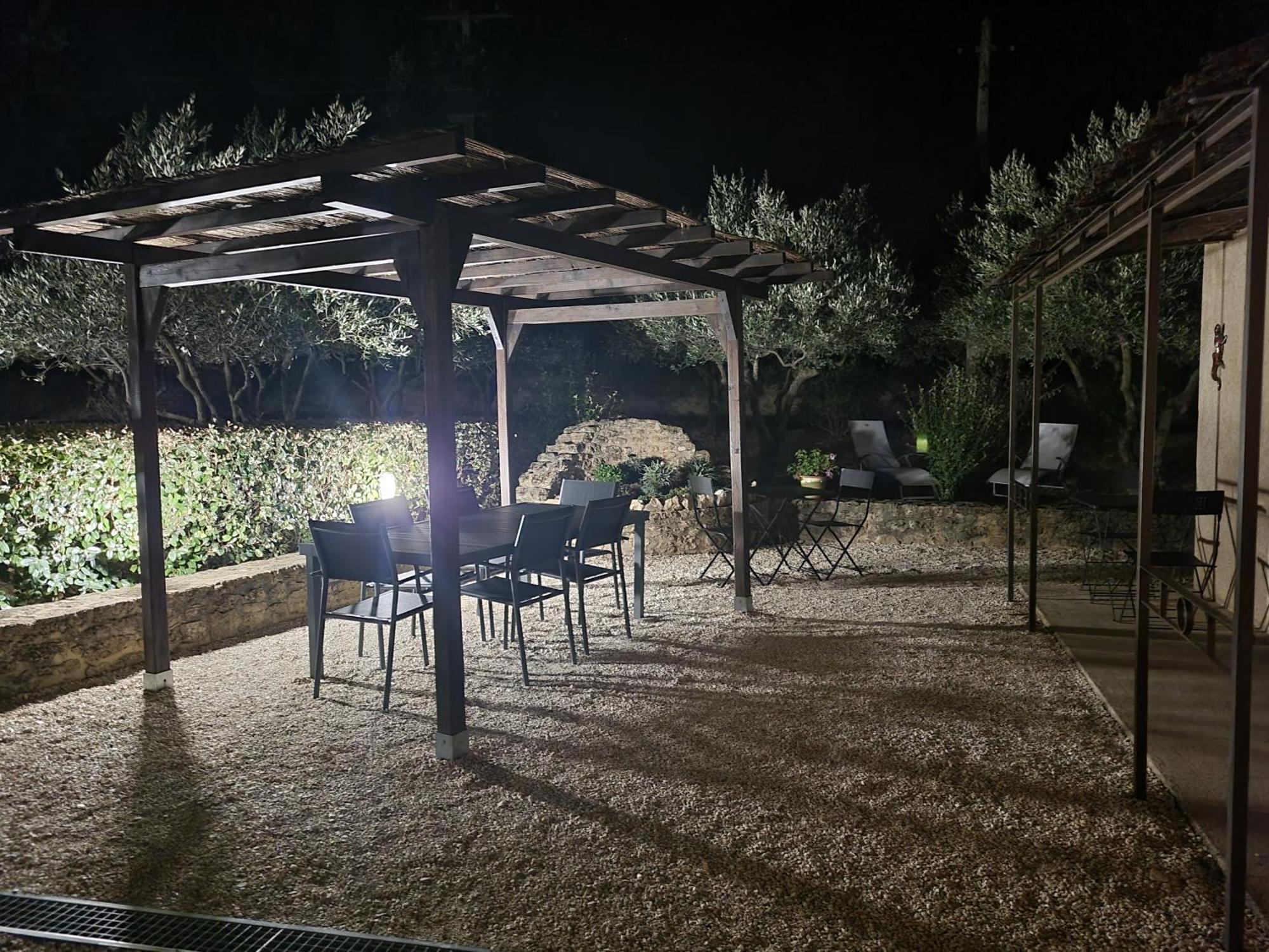Hotel La Fanette Montbrison-sur-Lez Zewnętrze zdjęcie